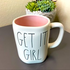 New Rae Dunn GET IT GIRL Mug 🌸🌸